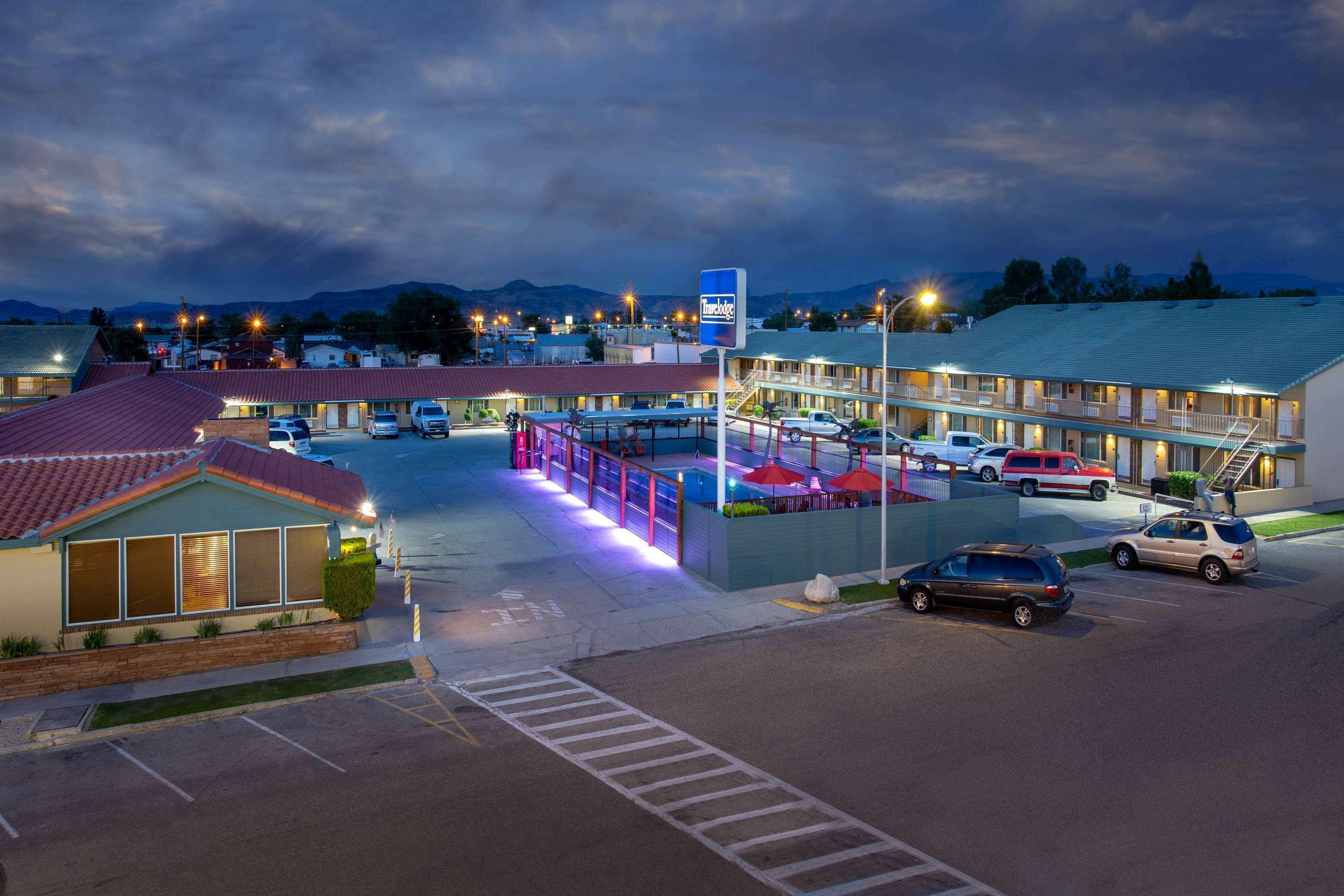 Travelodge By Wyndham Hawthorne Eksteriør bilde